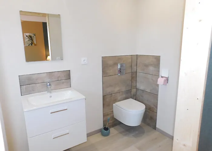 Les Brimbelles Апартаменты Bru